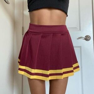 HYPE & VICE maroon/burgundy and gold cheer skirt perfect for tailgates/game day!